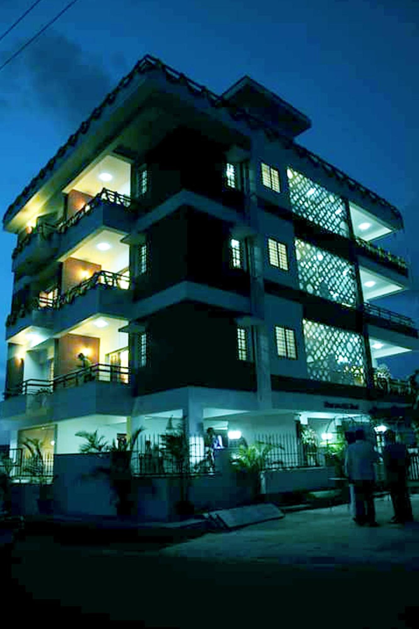 Zions Hotel And Apertment Devanahalli Εξωτερικό φωτογραφία